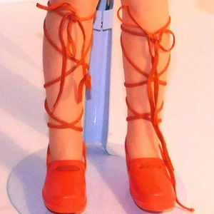 Vintage Orange Lace Up Clogs For Crissy Doll & Family PRICE IS FOR 1 PAIR